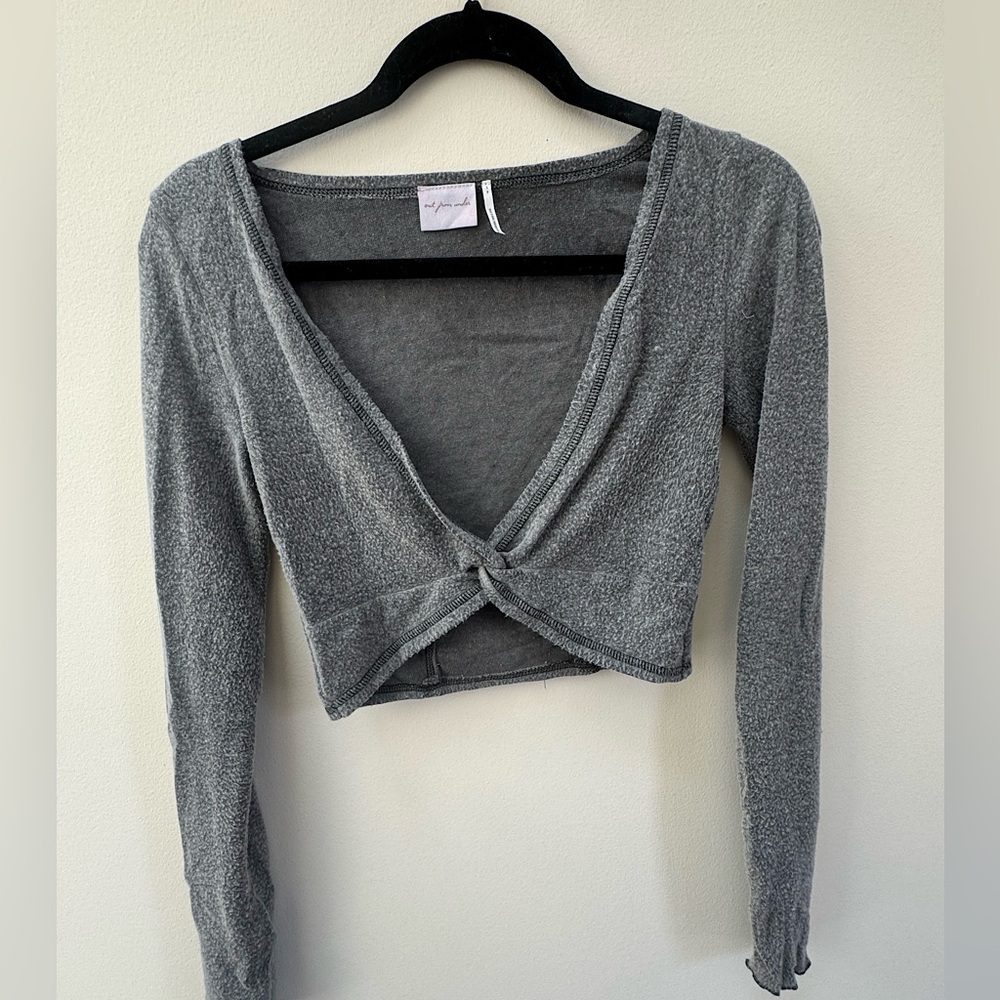 Urban Outfitterr Gray Long Sleeve Knotted Top